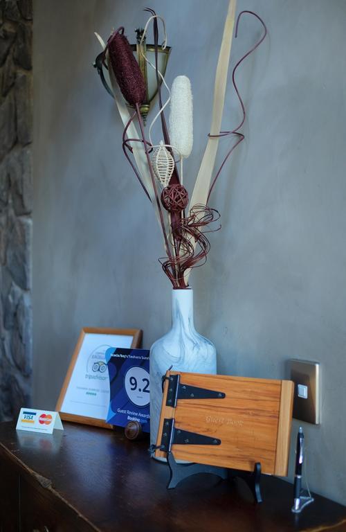 Tauhara Sunrise Lodge Taupo Dış mekan fotoğraf