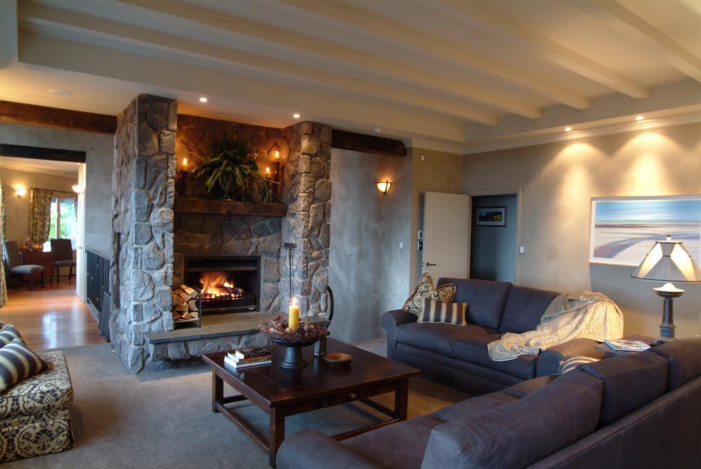 Tauhara Sunrise Lodge Taupo Dış mekan fotoğraf