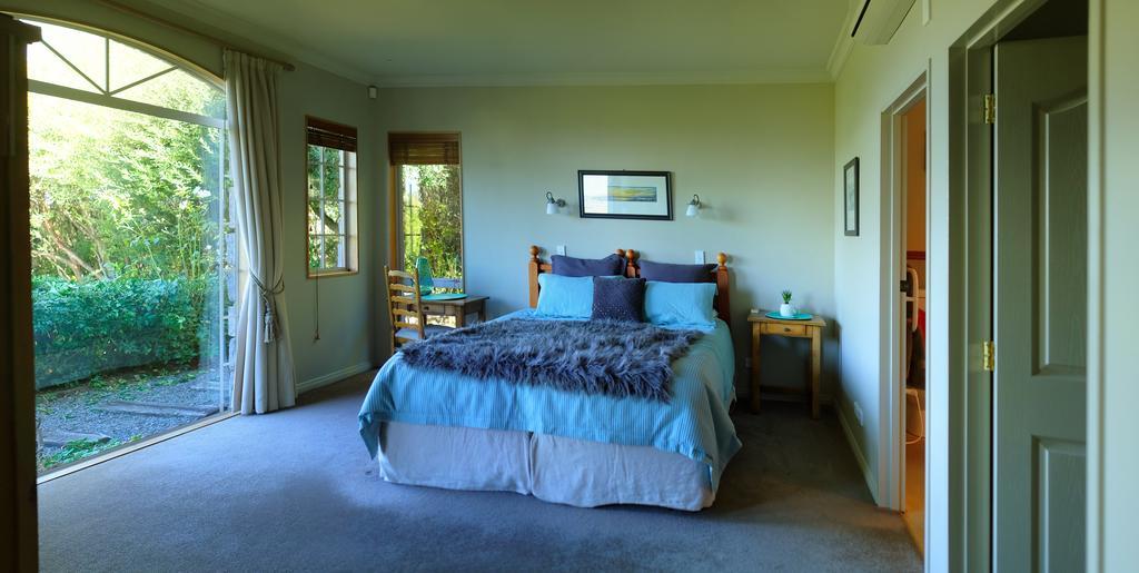 Tauhara Sunrise Lodge Taupo Dış mekan fotoğraf