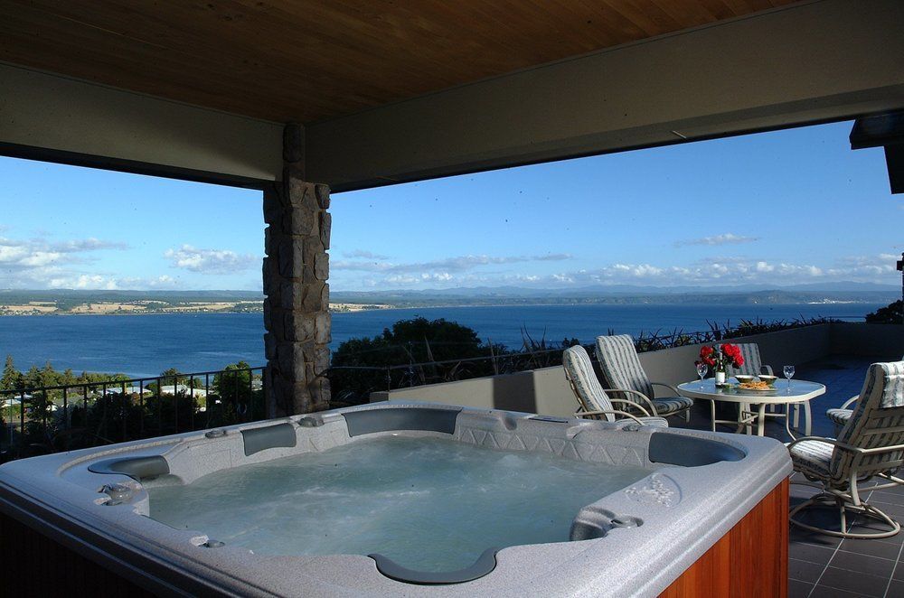 Tauhara Sunrise Lodge Taupo Dış mekan fotoğraf