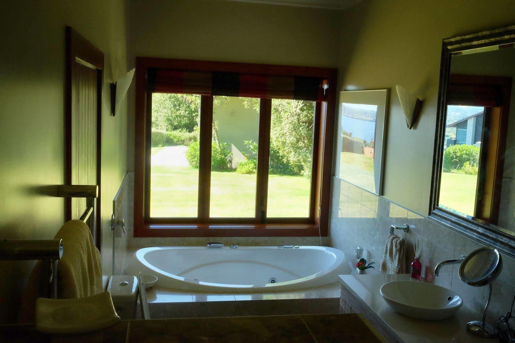 Tauhara Sunrise Lodge Taupo Dış mekan fotoğraf