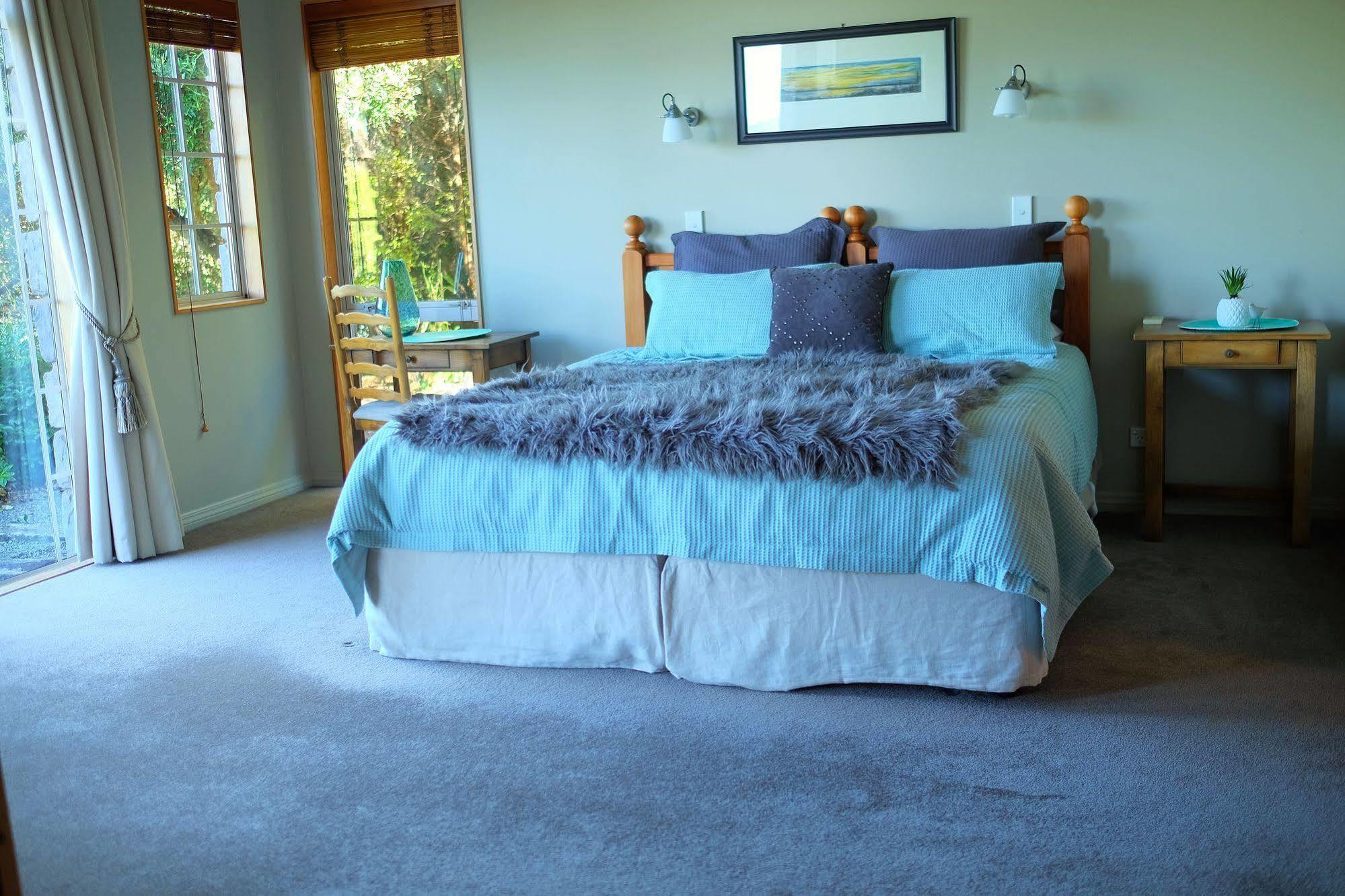 Tauhara Sunrise Lodge Taupo Dış mekan fotoğraf