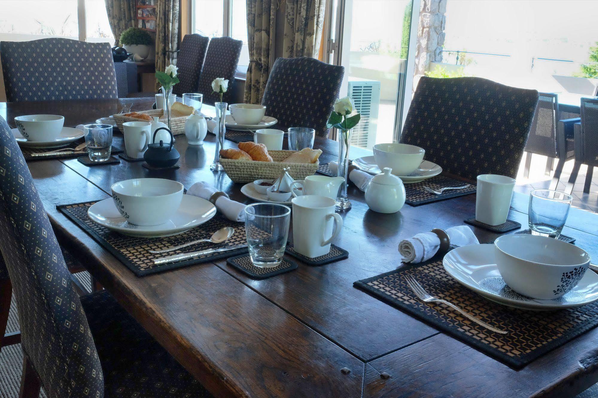 Tauhara Sunrise Lodge Taupo Dış mekan fotoğraf