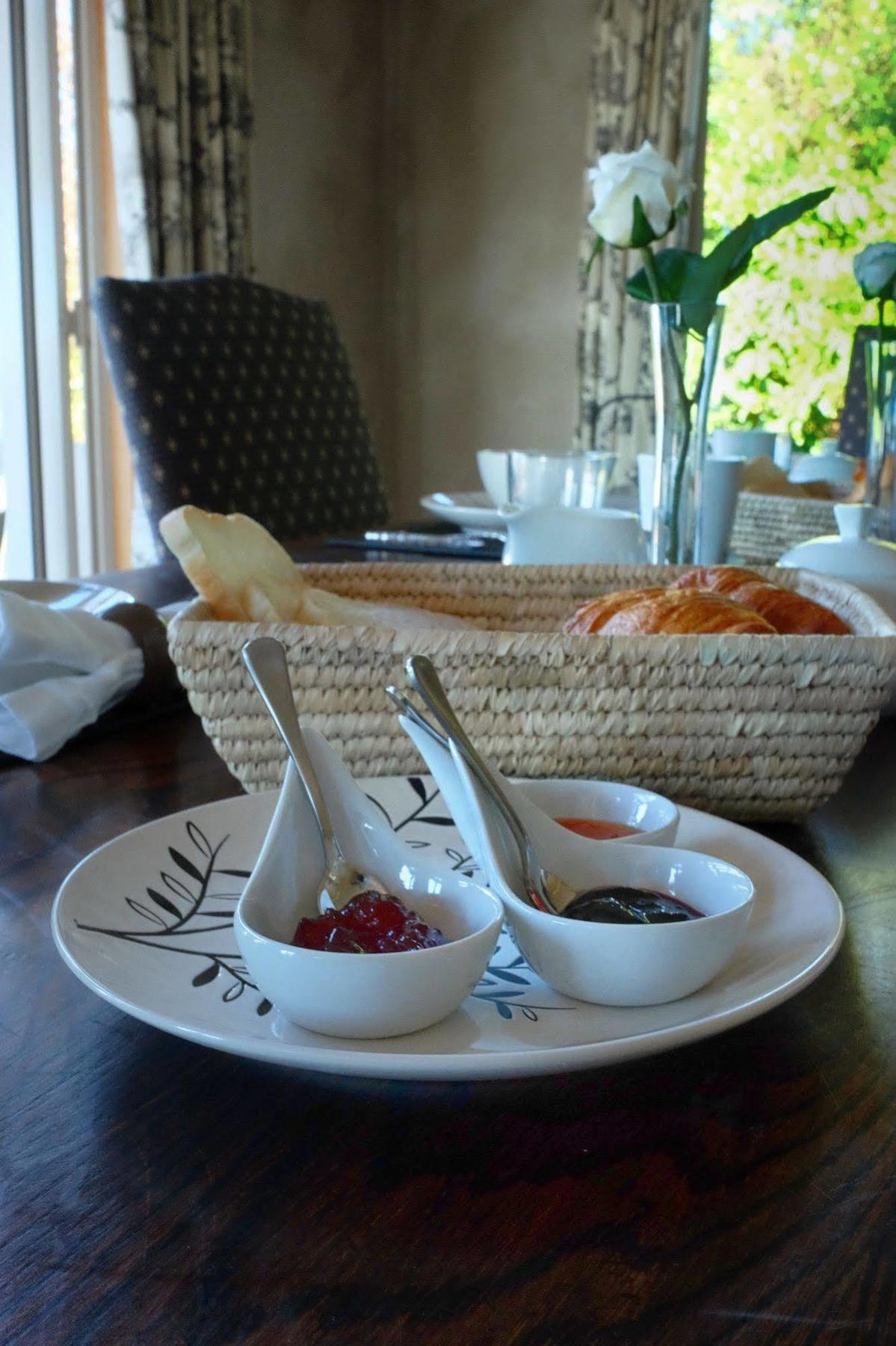 Tauhara Sunrise Lodge Taupo Dış mekan fotoğraf